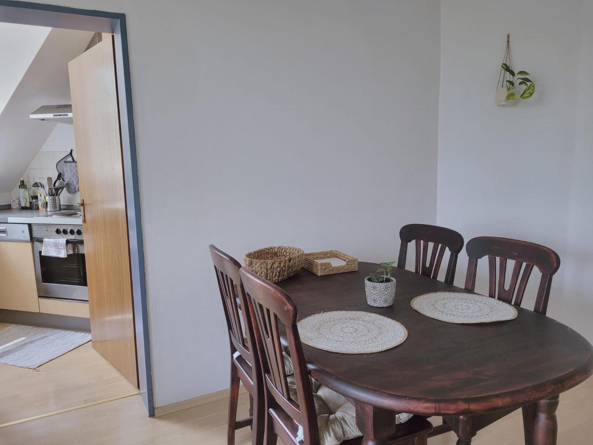 Zentrale 2 Zimmer-Wohnung Mit Balkon Bayreuth Ngoại thất bức ảnh