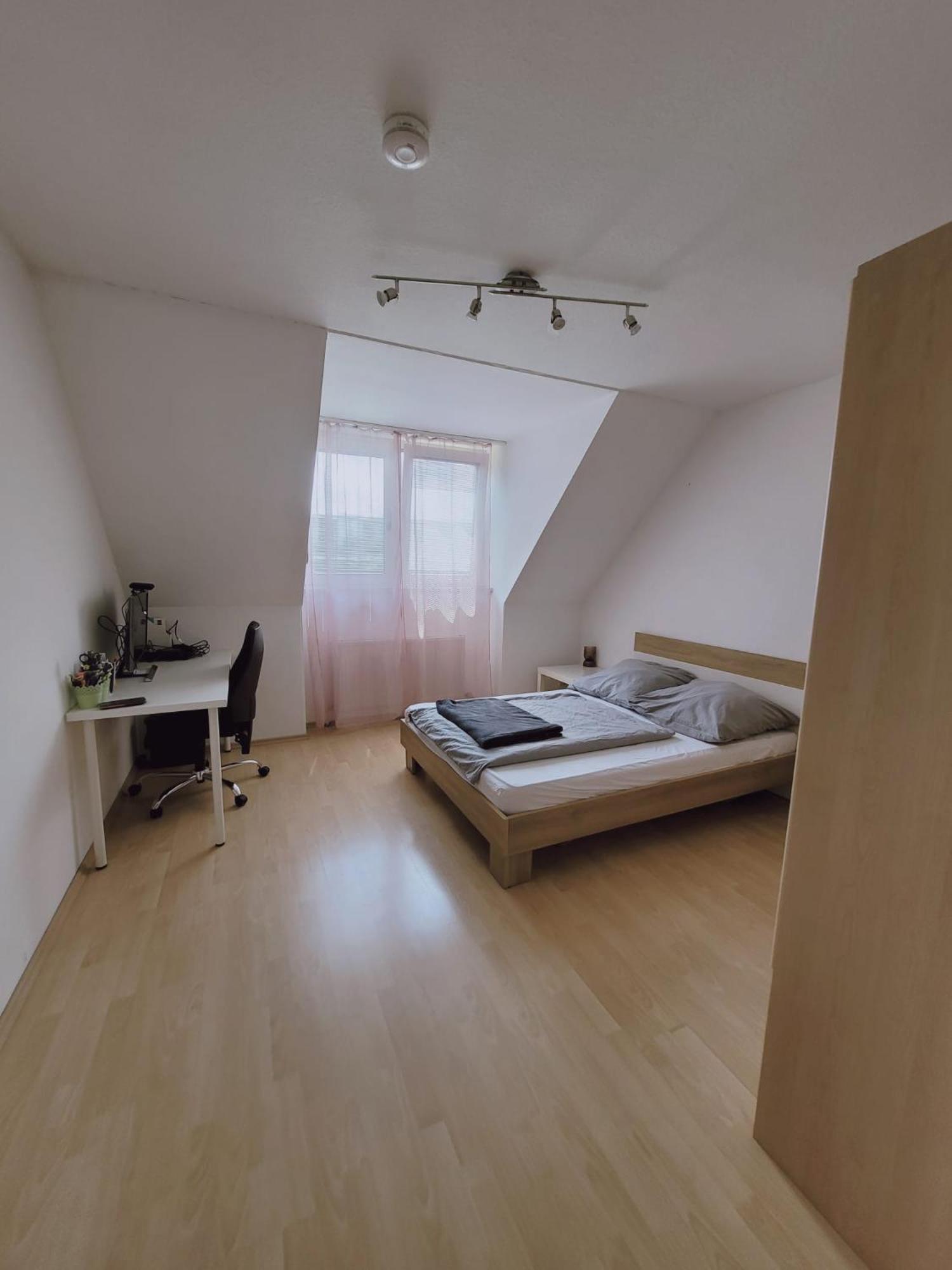 Zentrale 2 Zimmer-Wohnung Mit Balkon Bayreuth Ngoại thất bức ảnh